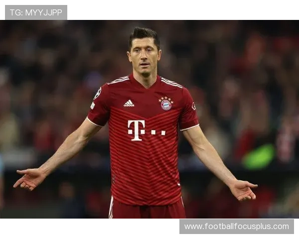 欧洲豪门激烈争夺顶级前锋转会战风云再起